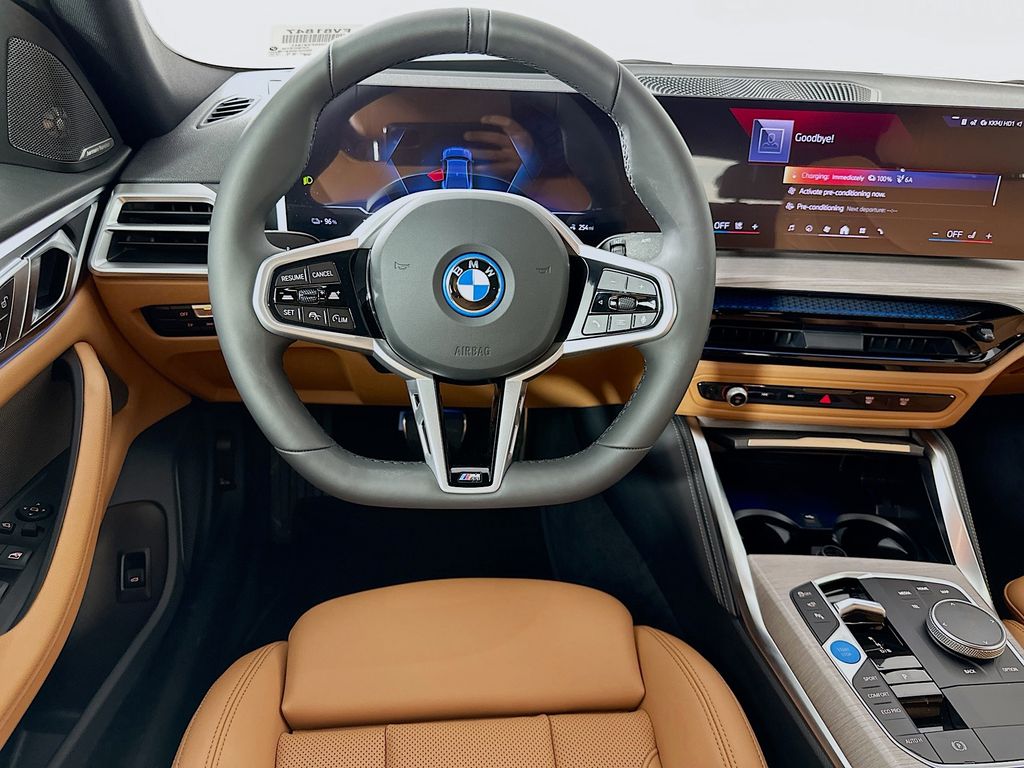Thumbnail: 2025 BMW i4 - 18