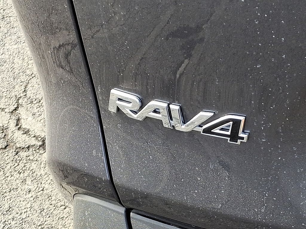Thumbnail: 2025 Toyota RAV4 - 5
