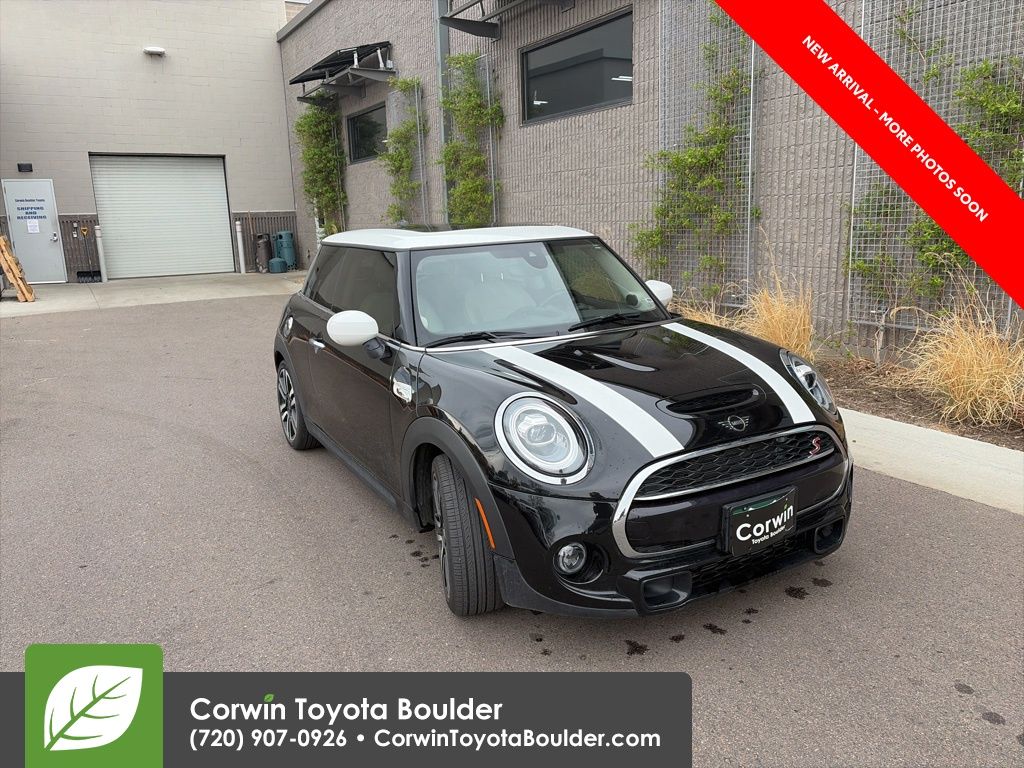 Midnight Black Metallic 2020 MINI Cooper Hatchback Automatic