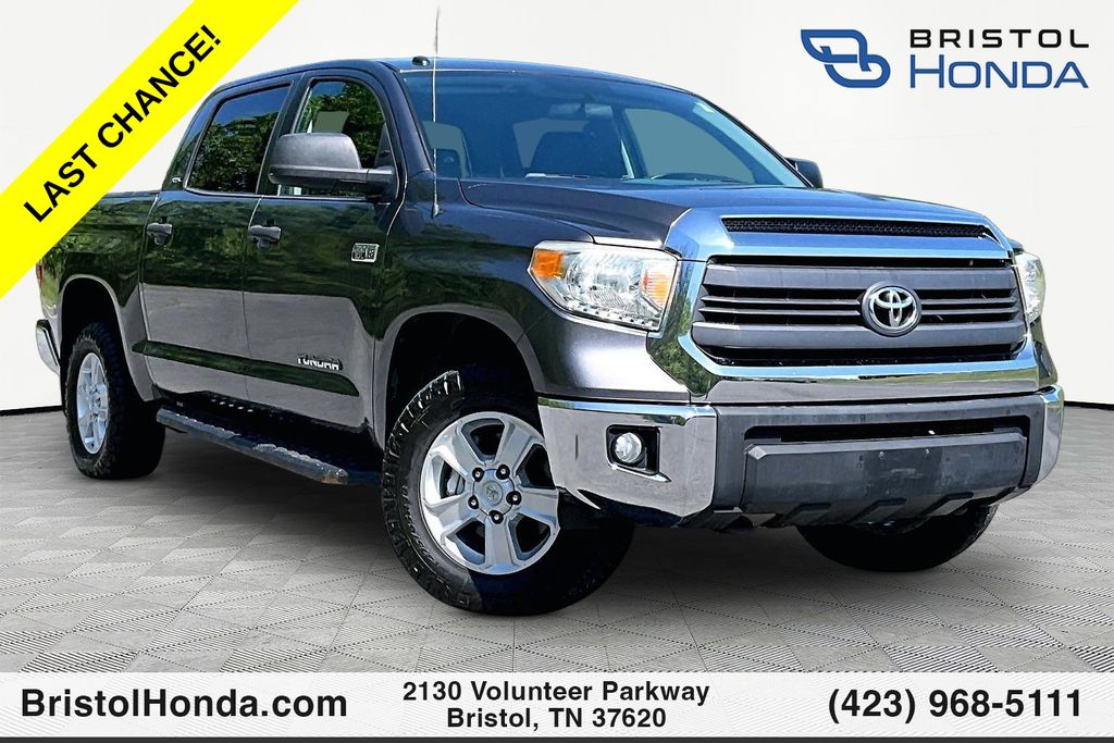 Magnetic Gray Metallic 2015 Toyota Tundra Pickup Truck Four-Wheel Drive 6-Speed Automatic Overdrive