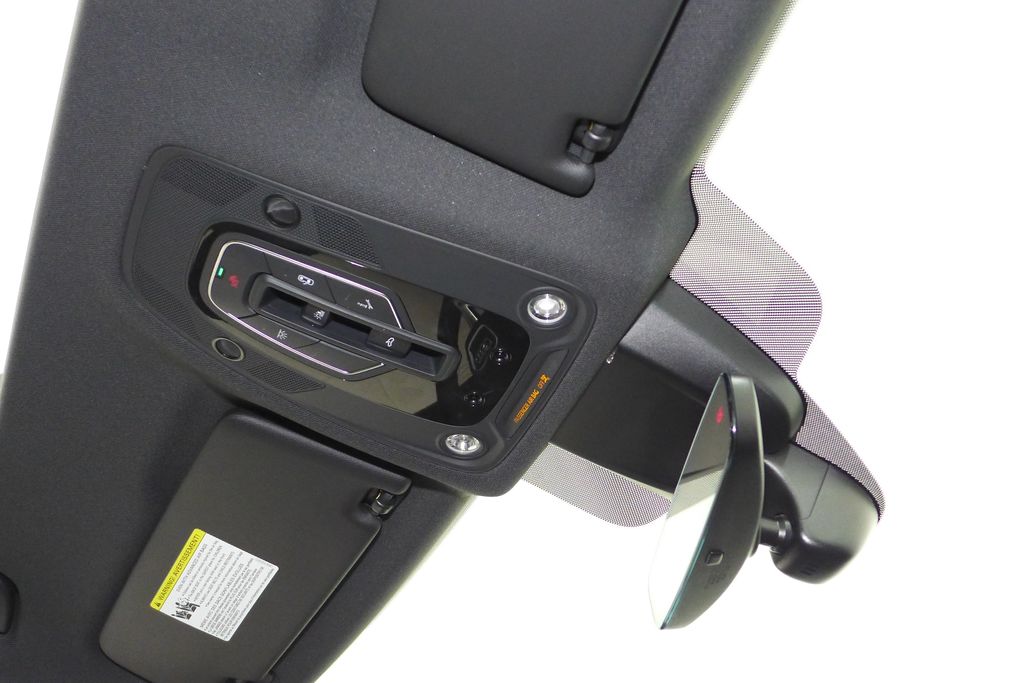 Thumbnail: 2022 Audi SQ5 - 17