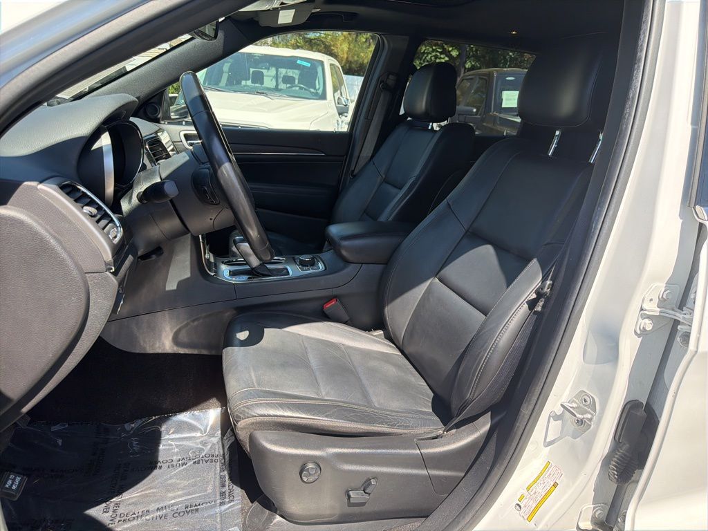 used 2020 Jeep Grand Cherokee car, priced at $19,900