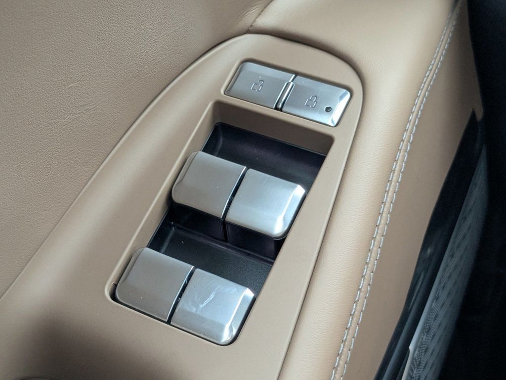 2025 Lincoln Navigator Black Label L