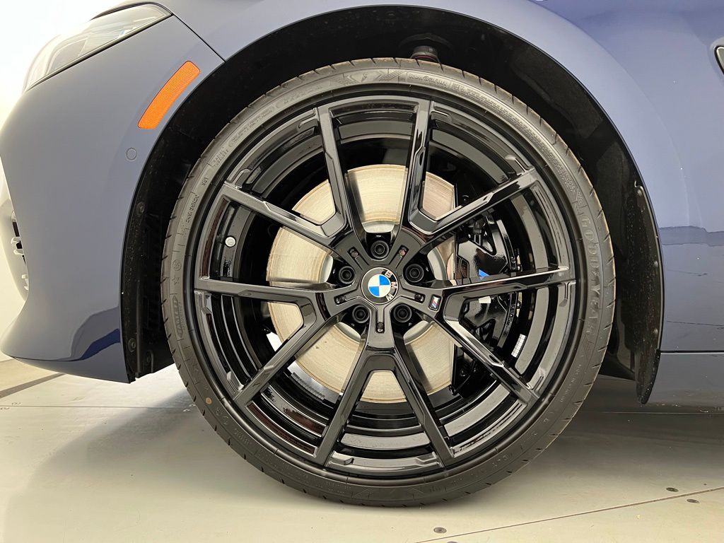 Thumbnail: 2026 BMW 8 Series - 23