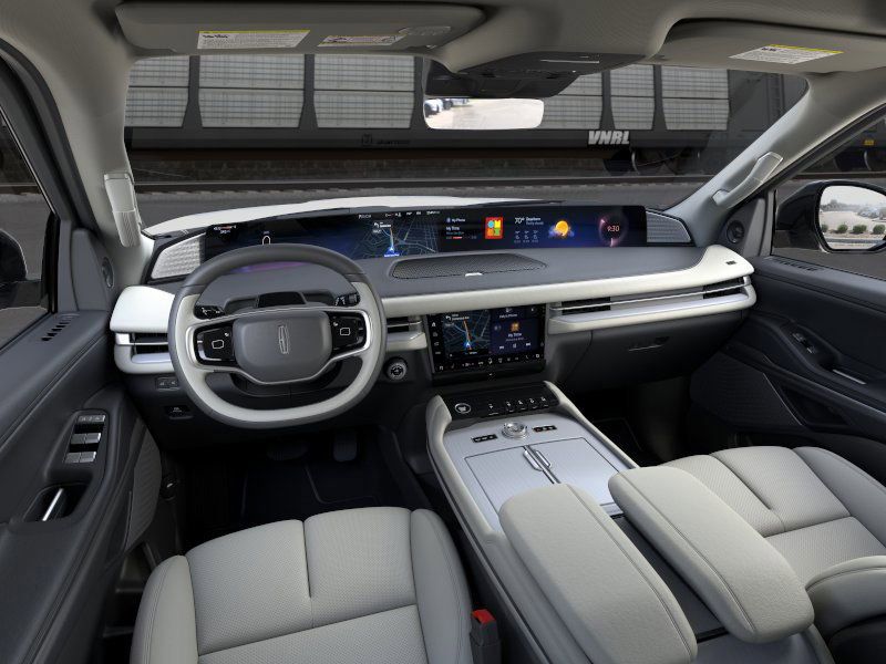2025 Lincoln Navigator Reserve 9