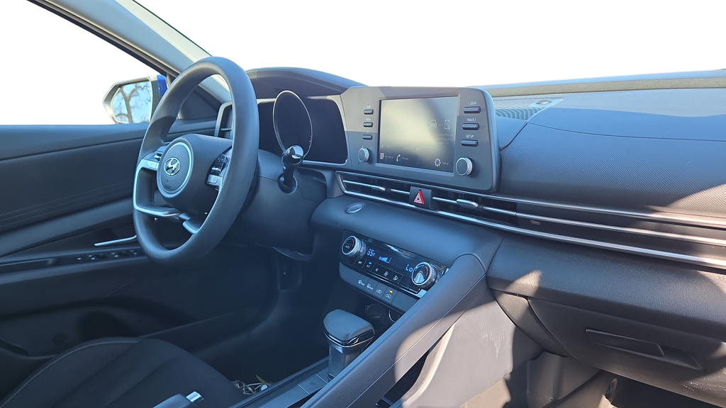 2023 Hyundai Elantra