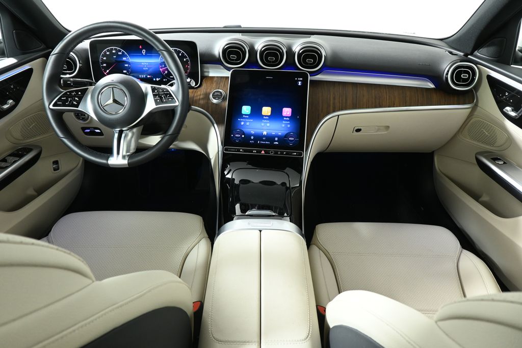 Thumbnail: 2025 Mercedes-Benz C-Class - 4