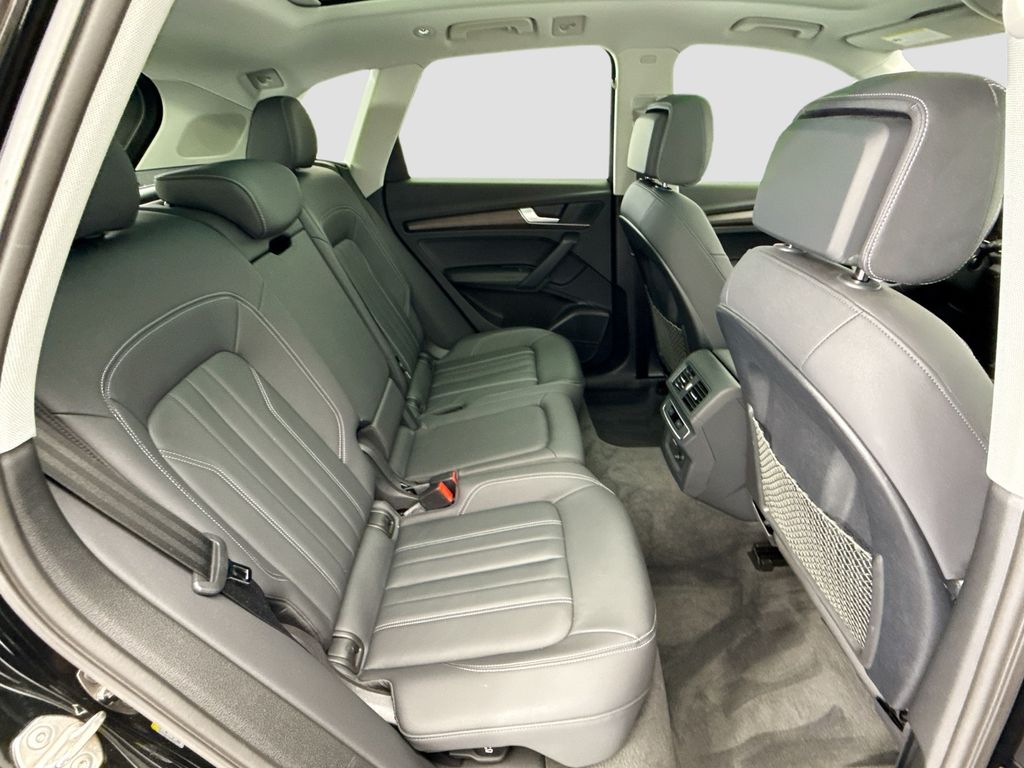 Thumbnail: 2023 Audi Q5 - 20