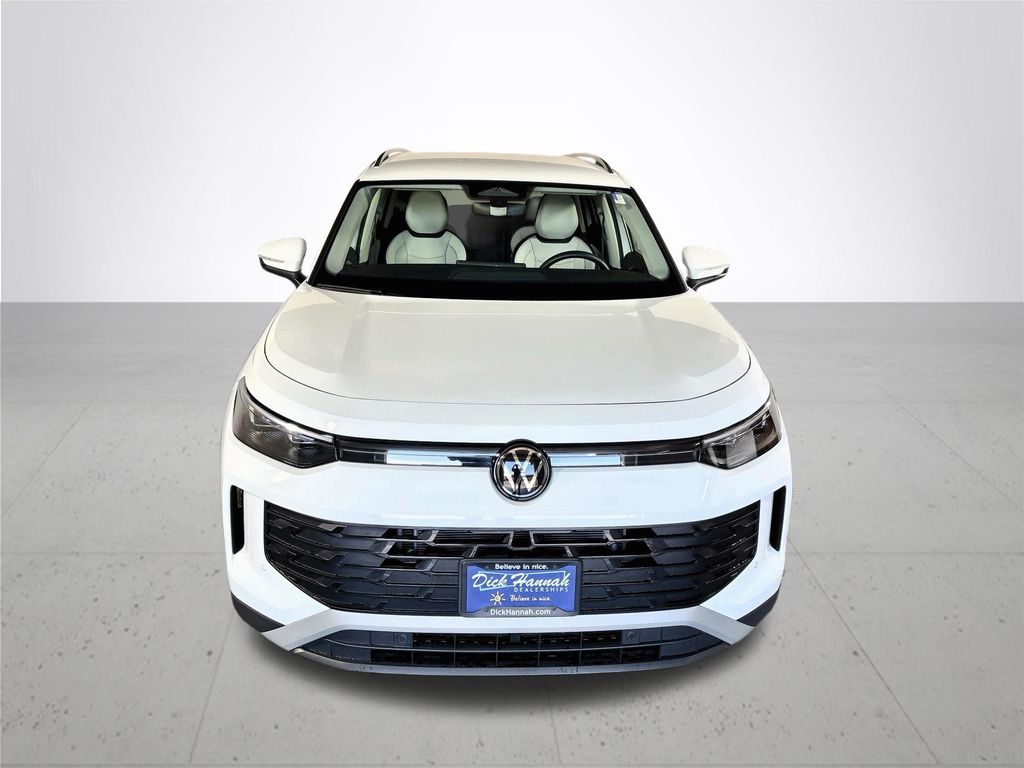 2025 Volkswagen Tiguan 2.0T SE
