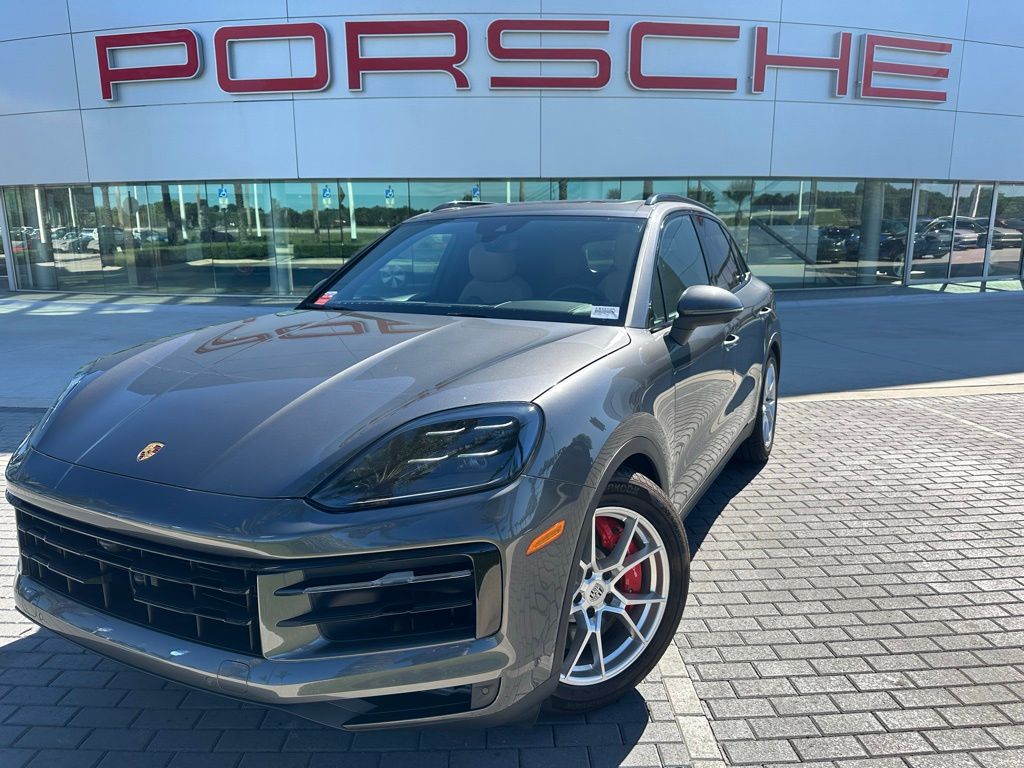 2024 Porsche Cayenne S -
                Davie, FL