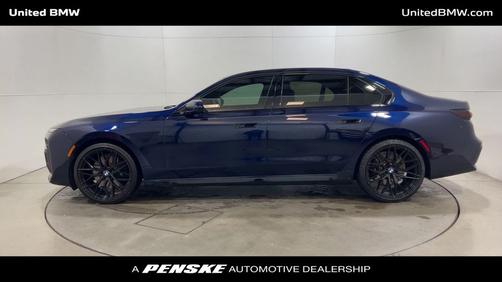 2023 BMW 7 Series 740i 5