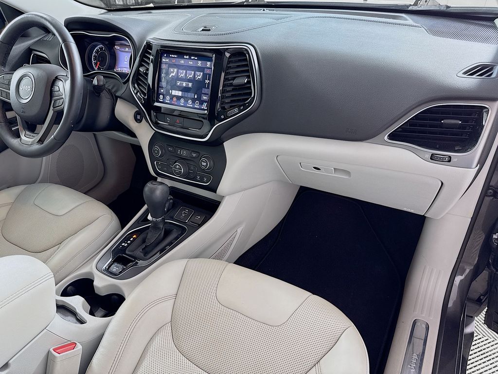 2019 Jeep Cherokee Limited Edition 29
