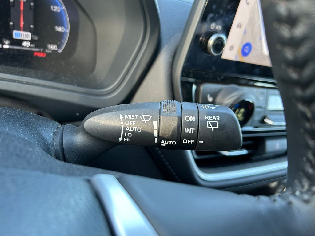 2024 Toyota Grand Highlander Limited 22