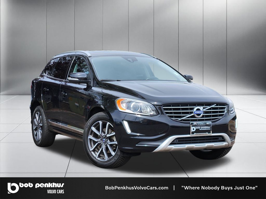 Onyx Black Metallic 2017 Volvo XC60 T6 Dynamic AWD SUV / Crossover All-Wheel Drive Automatic