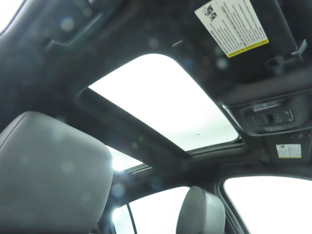 Thumbnail: 2022 Cadillac CT5 - 19