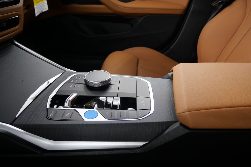 2025 BMW i4 eDrive40 25