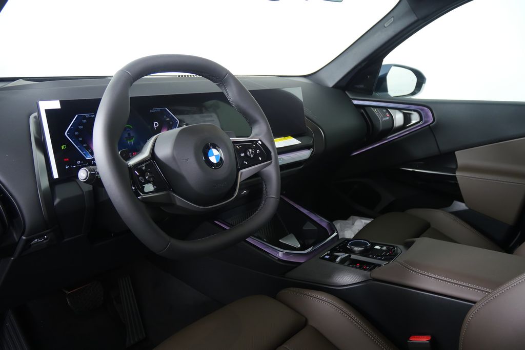 Thumbnail: 2026 BMW X3 - 12