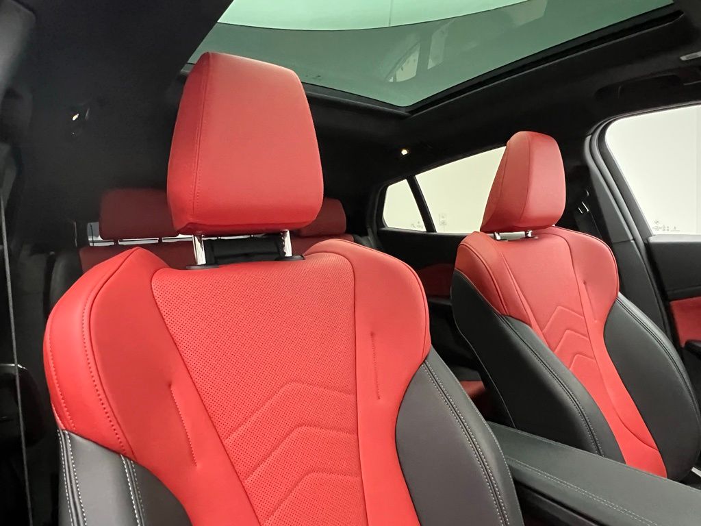 Thumbnail: 2025 BMW X2 - 7