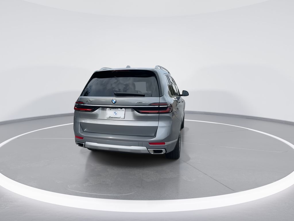 Thumbnail: 2023 BMW X7 - 7