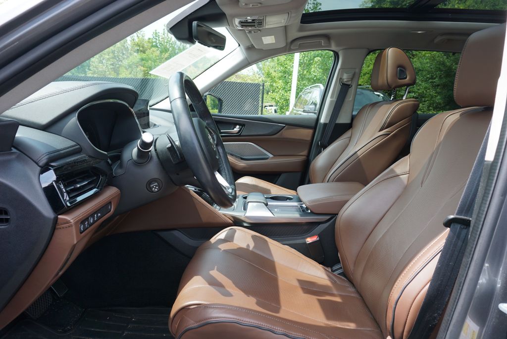 Thumbnail: 2022 Acura MDX - 11