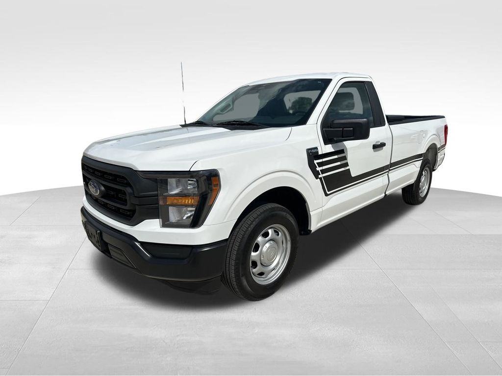 2023 Oxford White Ford F-150 XL RWD Truck
