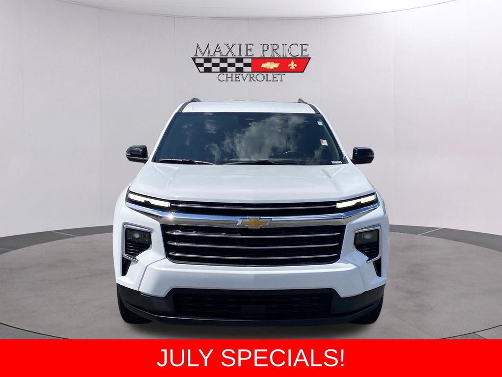 Used 2024 Chevrolet Traverse SUV