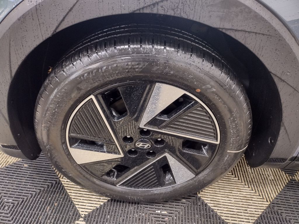 2026 Hyundai IONIQ 5 SE Standard Range