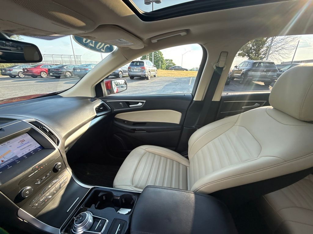2020 Ford Edge SEL Red at Grove City Ford