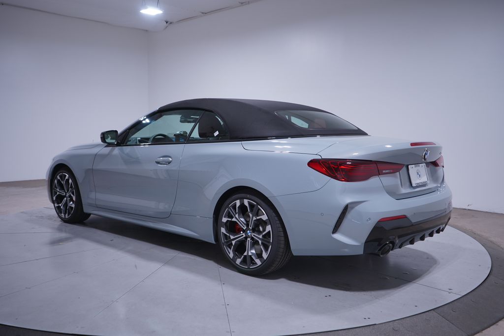 Thumbnail: 2026 BMW 4 Series - 3