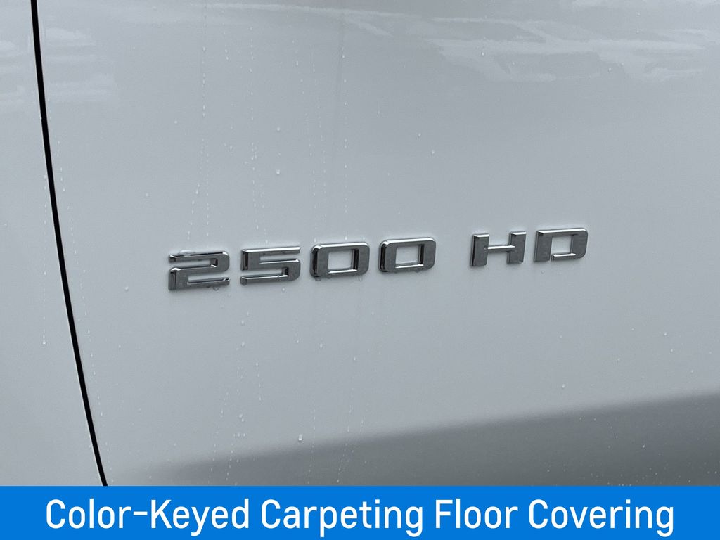 2025 Chevrolet Silverado 2500HD Custom photo