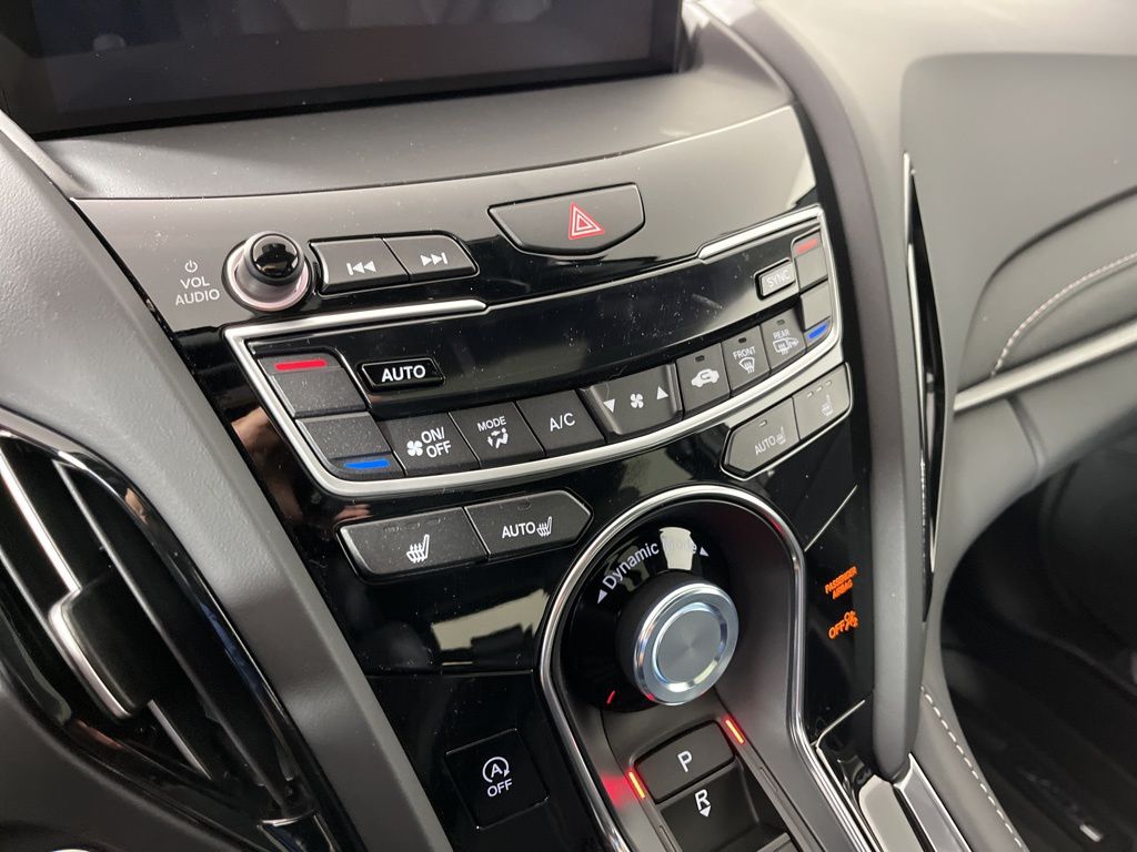 Thumbnail: 2026 Acura RDX - 32