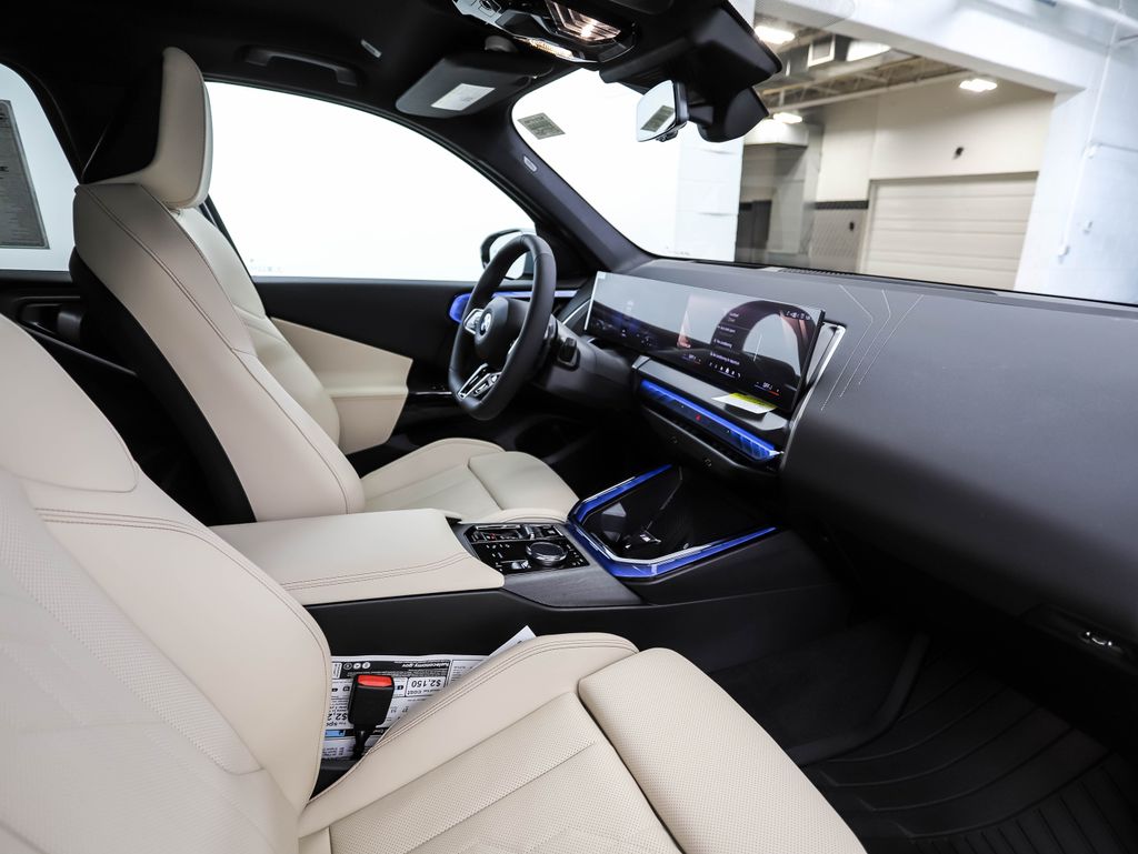 Thumbnail: 2026 BMW X3 - 31