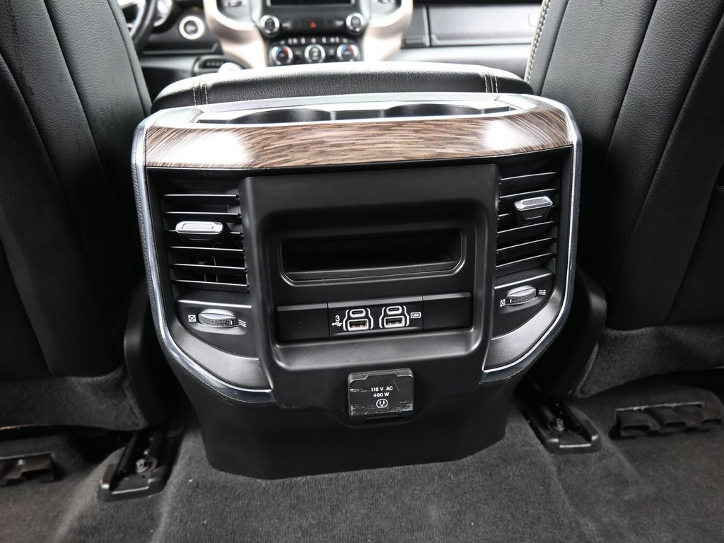 Used 2020 Diamond Black Crystal Pearlcoat Ram Laramie image 40