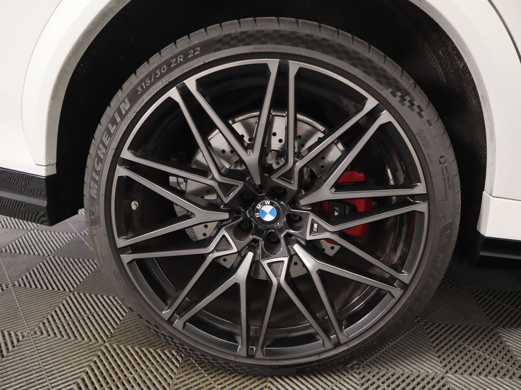 Thumbnail: 2024 BMW X6 - 32