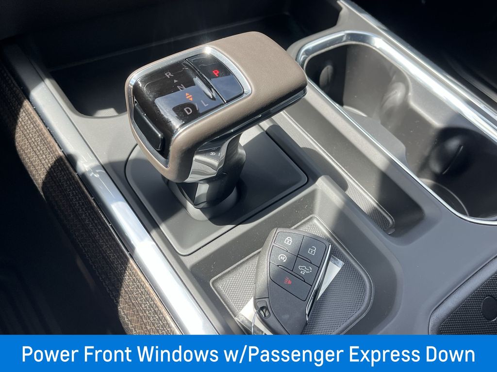 2025 Chevrolet Silverado 1500 LT Trail Boss photo