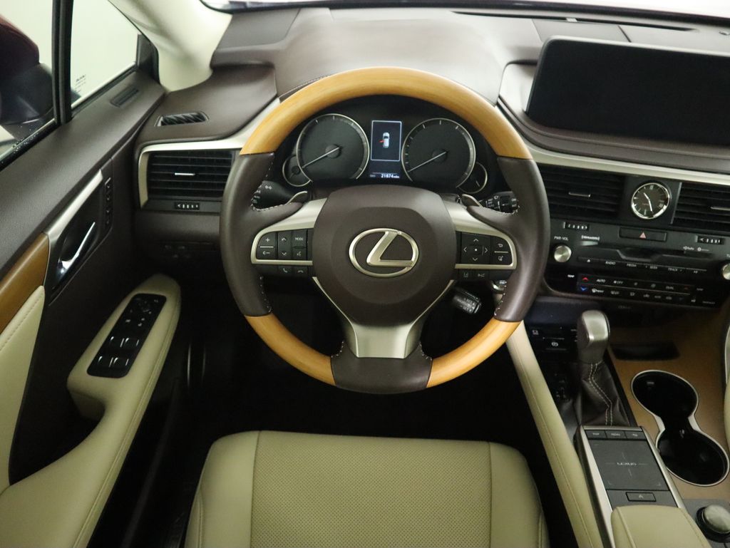 Thumbnail: 2020 Lexus RX - 10