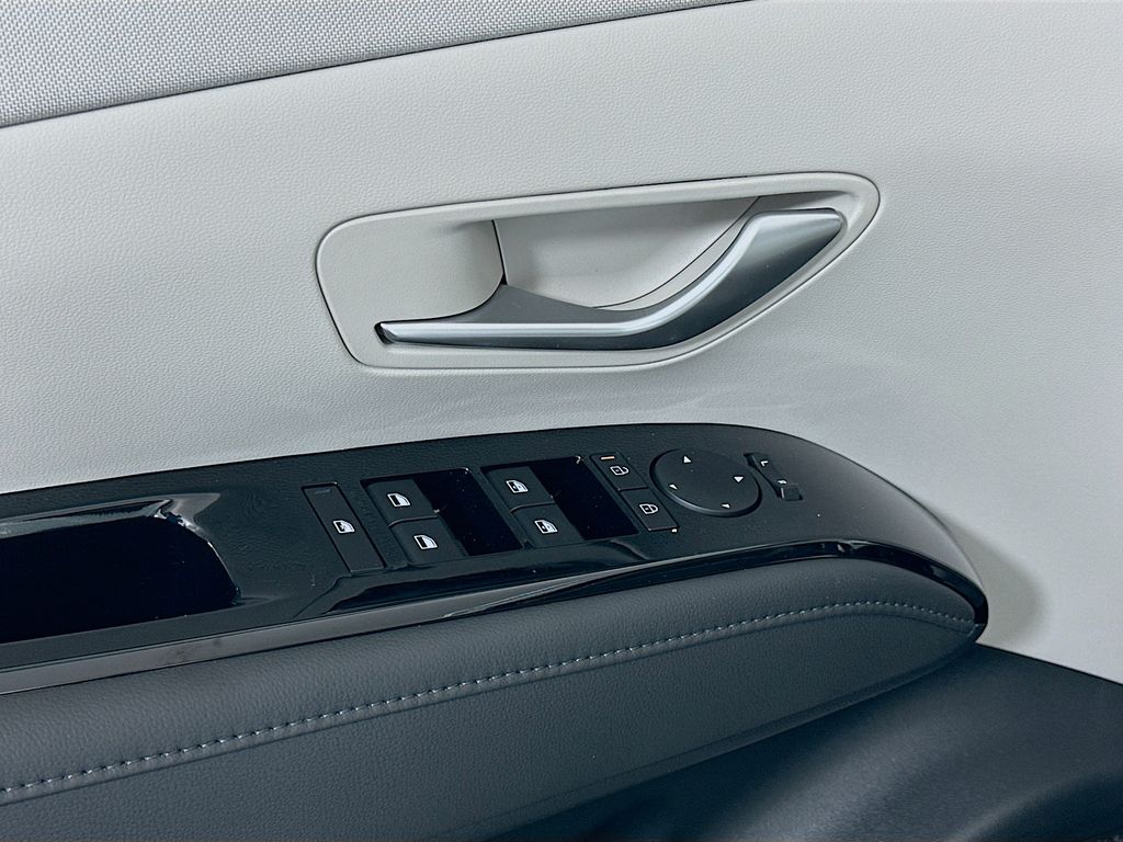 Thumbnail: 2026 Hyundai Tucson - 20