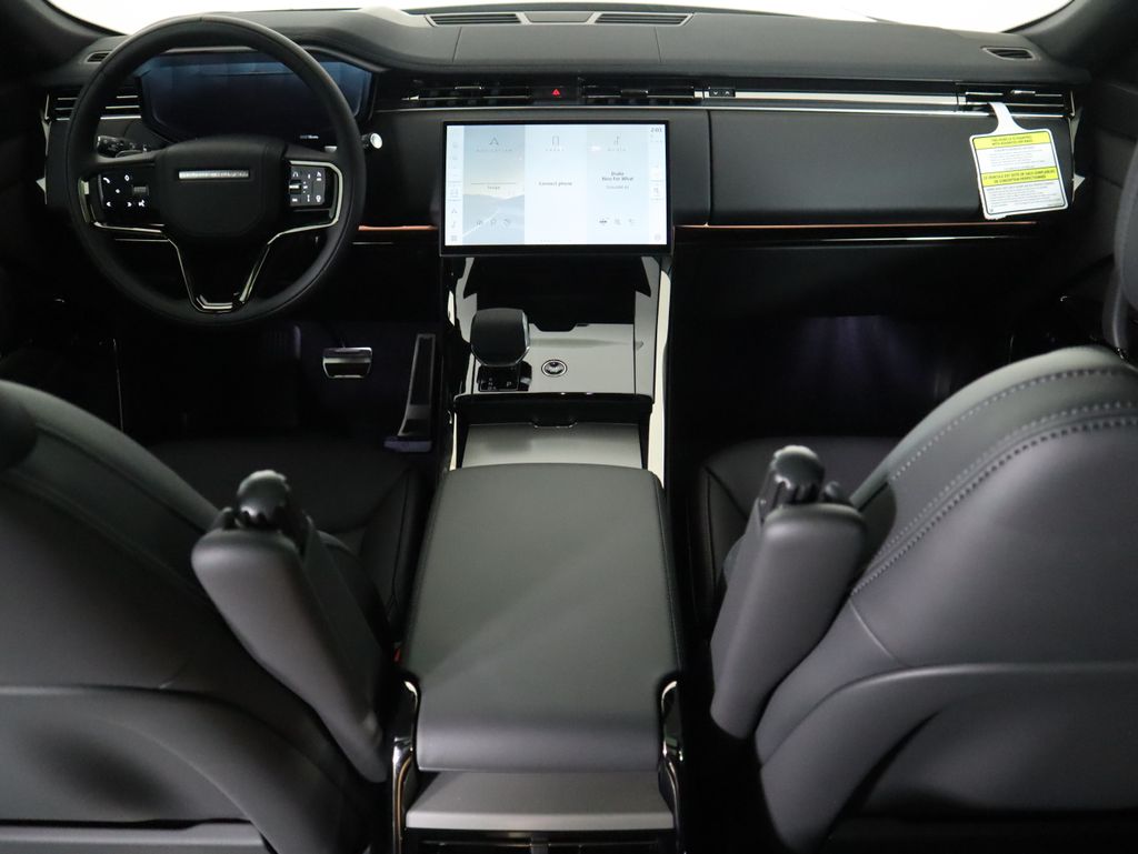 Thumbnail: 2025 Land Rover Range Rover Sport - 14