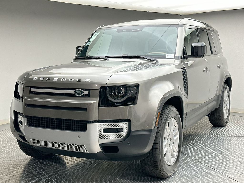 2025 Land Rover Defender 110 -
                Paramus, NJ