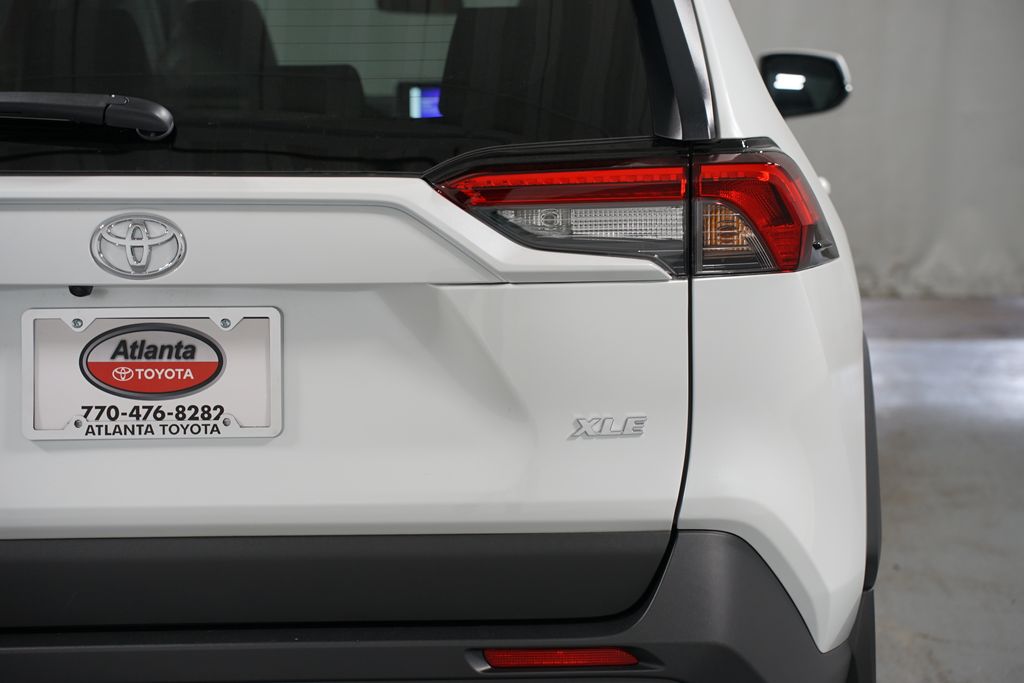 Thumbnail: 2025 Toyota RAV4 - 10