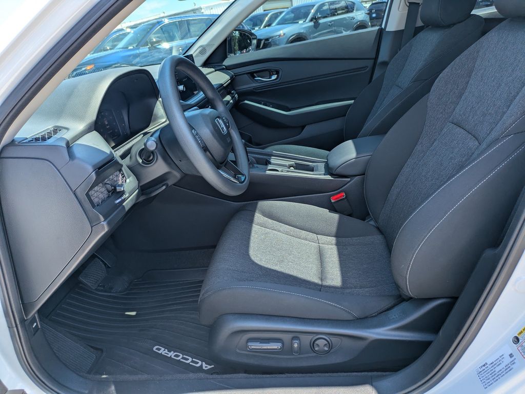 2026 Honda Accord Sedan SE