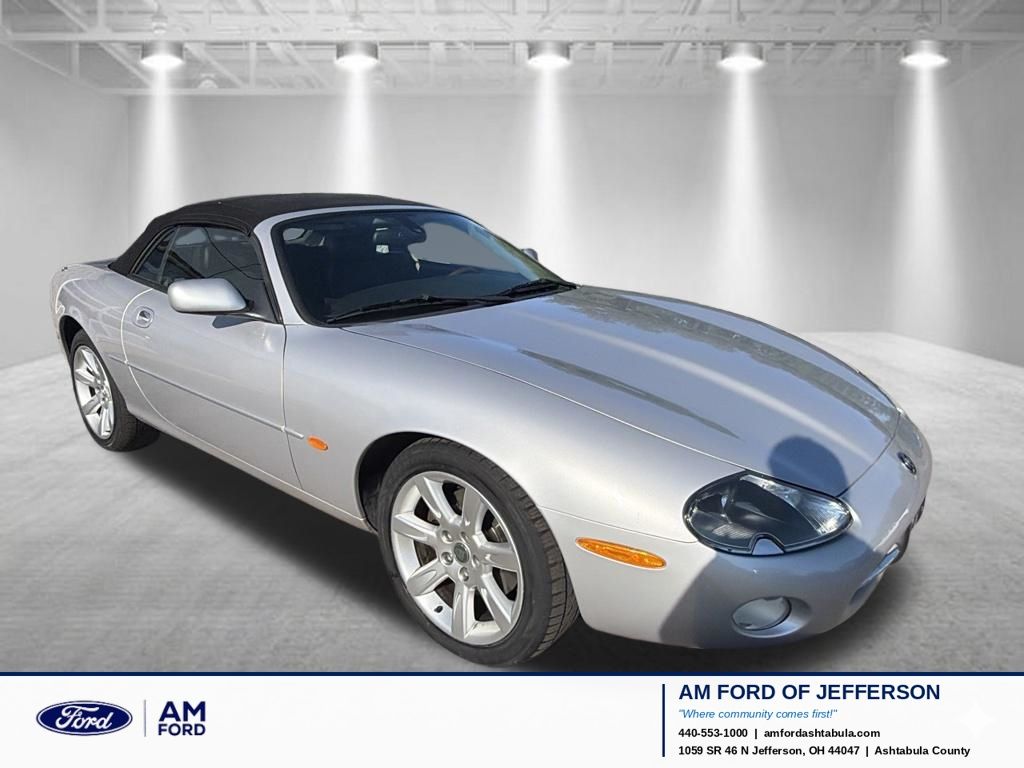 2003 Jaguar XK-Series XK8 Convertible RWD