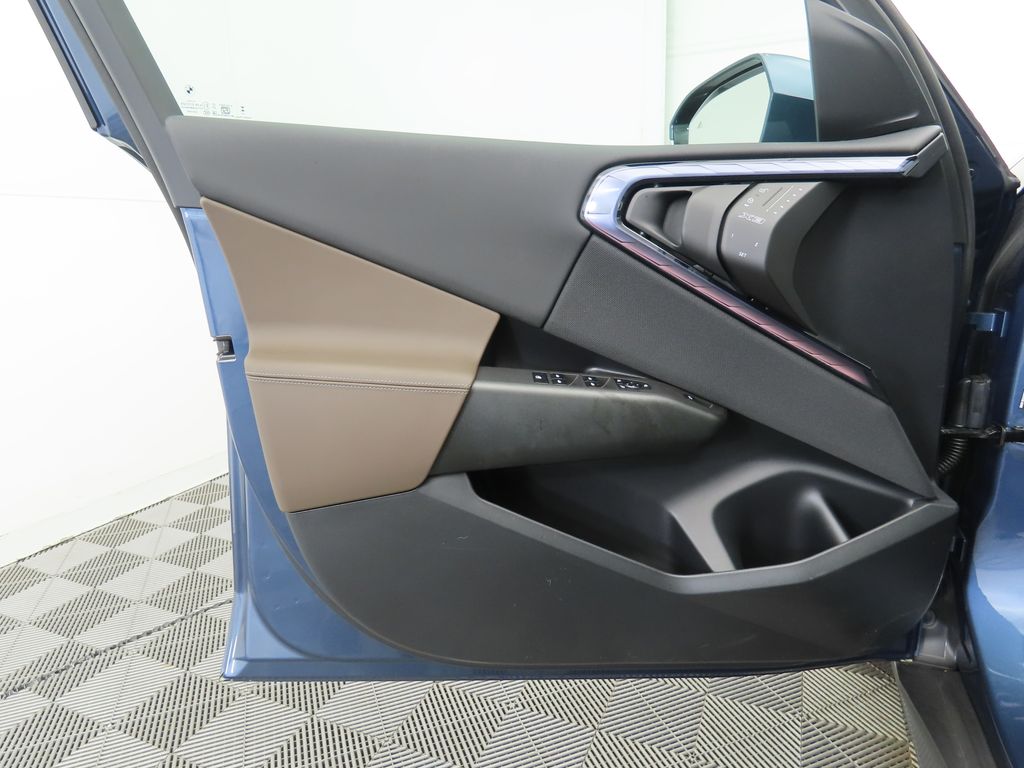 Thumbnail: 2025 BMW X3 - 26
