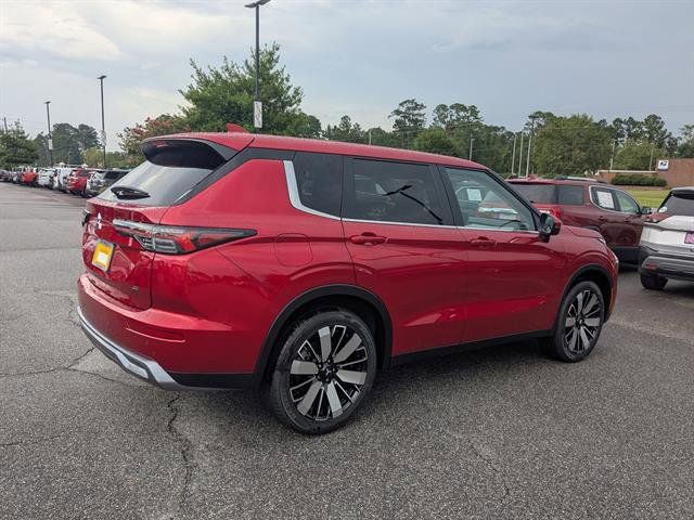 Used 2025 Mitsubishi Outlander SUV
