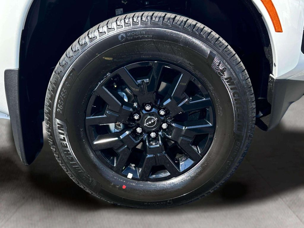 New 2026 Glacier White Nissan Crew Cab SV image 10