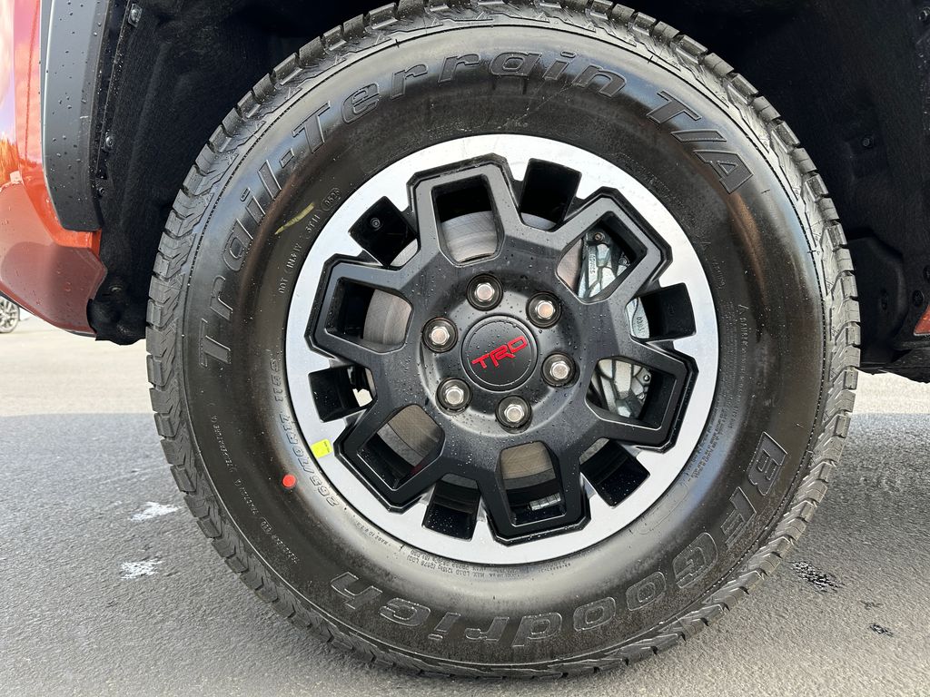 2025 Toyota Tacoma TRD Off-Road