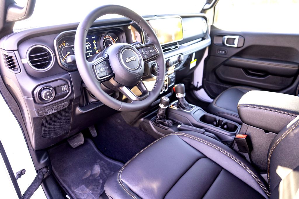 New Car 2025 Jeep Gladiator  For Sale Under $50,000 In Taylor, Texas