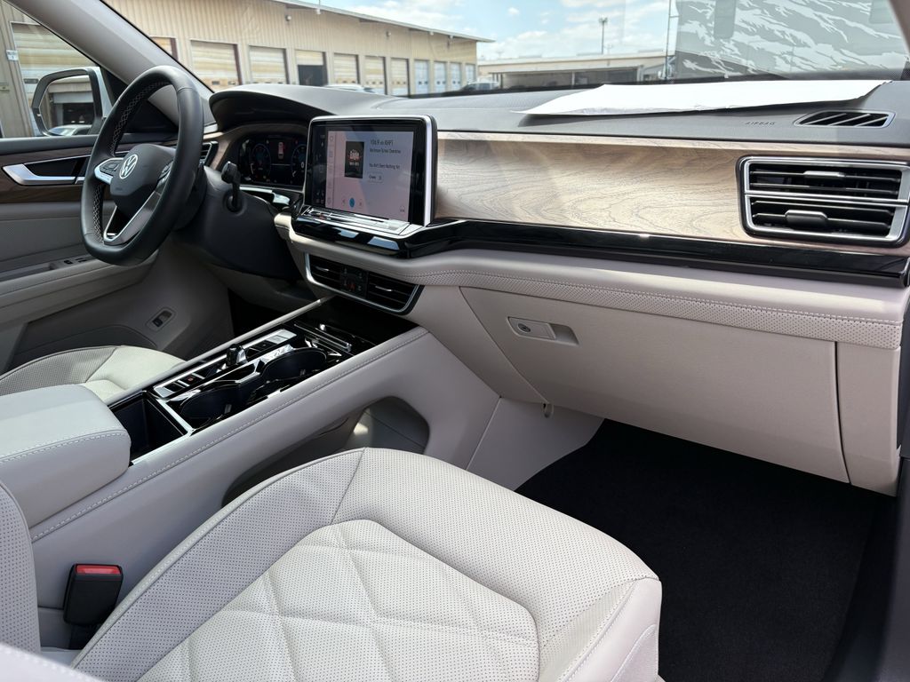 New 2026 Opal White Volkswagen 2.0T SE w/Technology image 30