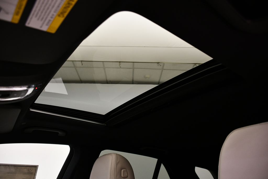 Thumbnail: 2025 Mercedes-Benz GLE - 17