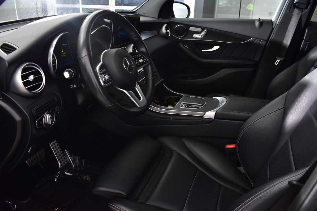 Thumbnail: 2021 Mercedes-Benz GLC - 13